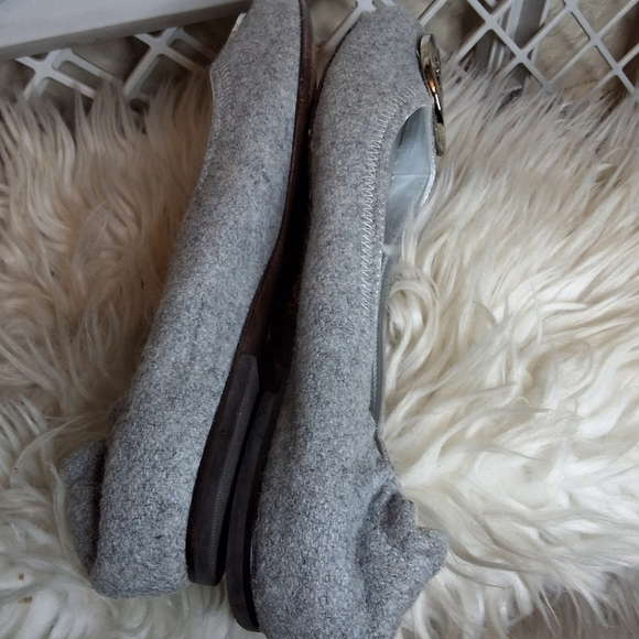 Tory Burch rare gray wool Reva flats 8 - Picture 5 of 10
